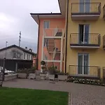Hotel Panineria Colombera Rossa